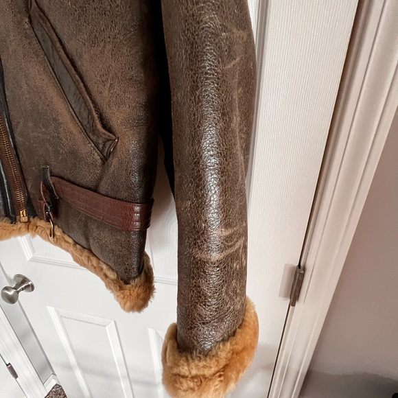 Avirex vintage limited edition leather bomber jacket. - Picture 7 of 16